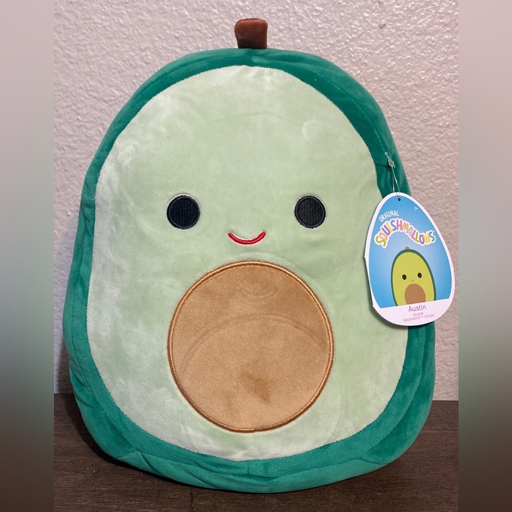 12 INCH BNWT AUSTIN AVOCADO SQUISH